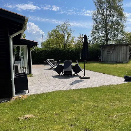 Summer House Near The Sea And Good Experiences Ferienhaus *